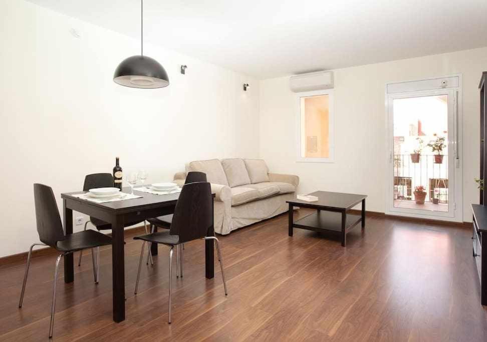 Apart Centrico Con Terraza En Gracia バルセロナ エクステリア 写真